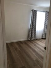 2453 Rowntree Way, Unit Ssf-R in South San Francisco, CA - Building Photo - Building Photo