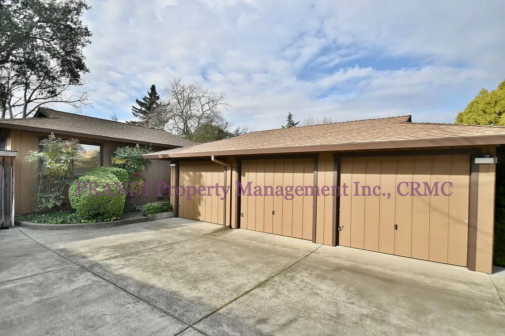 1021 2nd St in Novato, CA - Building Photo