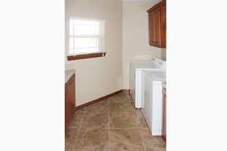 5401 SW Trevor Cir. in Lawton, OK - Building Photo - Building Photo