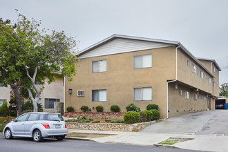 501 N Chapel Ave in Alhambra, CA - Building Photo - Building Photo