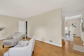 624 22nd St S in Arlington, VA - Building Photo - Building Photo