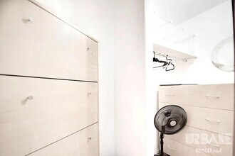 208 Thompson St in New York, NY - Building Photo - Building Photo