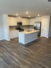 229 Pne Pt Rd in Lugoff, SC - Building Photo - Building Photo