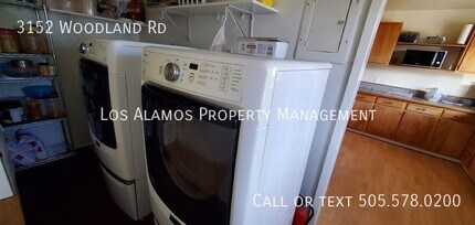 3152 Woodland Rd in Los Alamos, NM - Building Photo - Building Photo