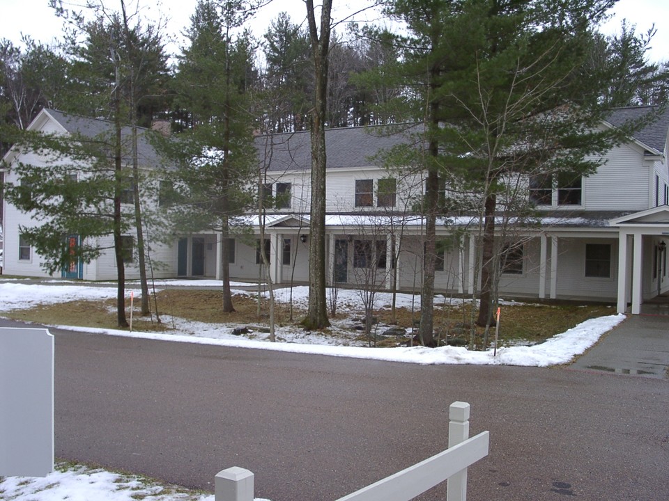 Whitney Hill Homestead in Williston, VT - Building Photo