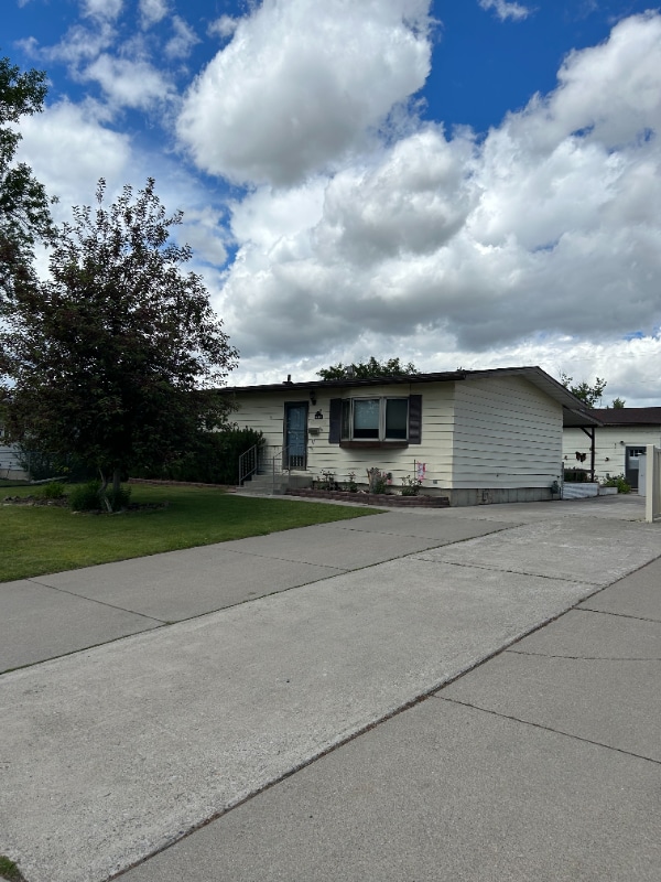 property at 2913 8th Ave N
