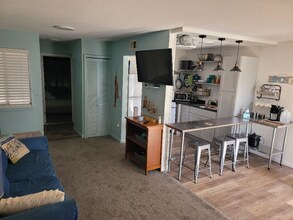 308 Miracle Strip Pkwy SW in Fort Walton Beach, FL - Building Photo - Building Photo