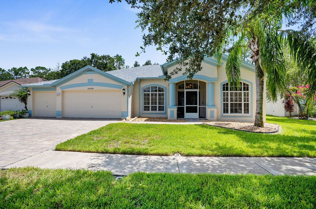 34838 Arbor Green Pl in Zephyrhills, FL - Building Photo