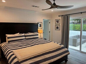 4711 Hampton Rd in La Canada Flintridge, CA - Foto de edificio - Building Photo