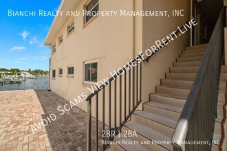 3753 46th Ave S in St. Petersburg, FL - Building Photo - Building Photo