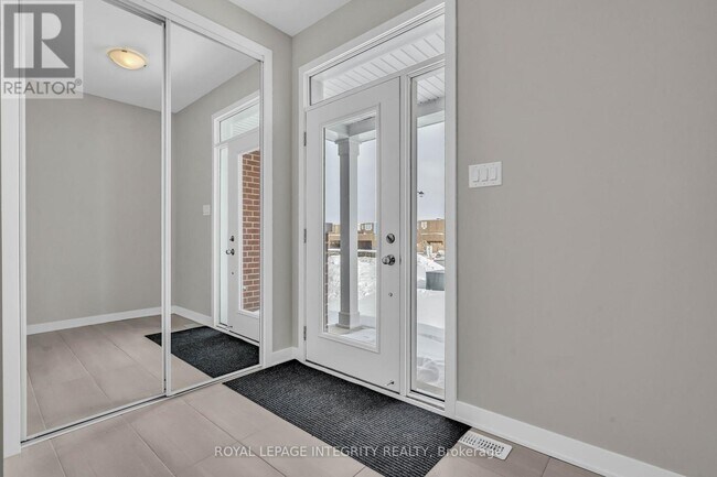 505 Oldenburg Ave in Ottawa, ON - Building Photo - Building Photo