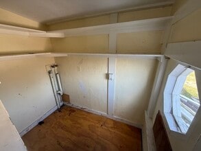 182 E Main St in Milford, MA - Building Photo - Building Photo