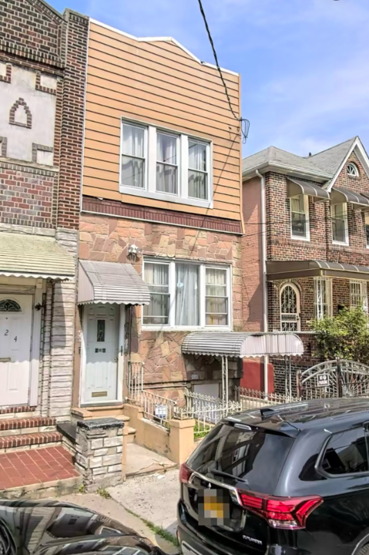 property at 210 E 55th St