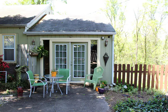 49 Evergreen Ave in Asheville, NC - Building Photo - Building Photo