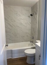 1008 S 45th St in Louisville, KY - Building Photo - Building Photo