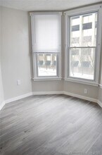 140 Maple Ave in Hartford, CT - Building Photo - Building Photo
