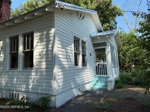4713 Kingsbury St in Jacksonville, FL - Building Photo - Building Photo