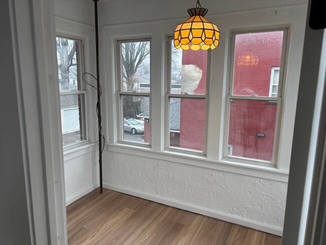 334 Midland Ave, Unit 3