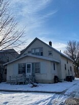 516 Ann St SE, Unit 2 in Willmar, MN - Building Photo