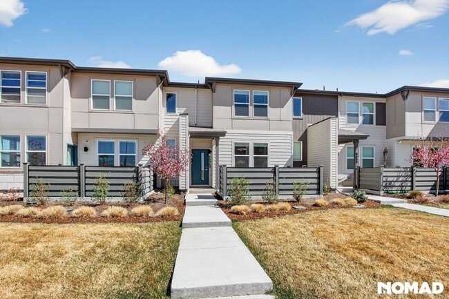 6696 N Argonne St in Denver, CO - Building Photo - Building Photo