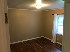 9042 Hwy 100 in Nashville, TN - Building Photo - Building Photo