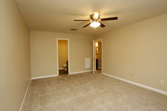 Jaymar Apartments in Fort Walton Beach, FL - Foto de edificio - Interior Photo