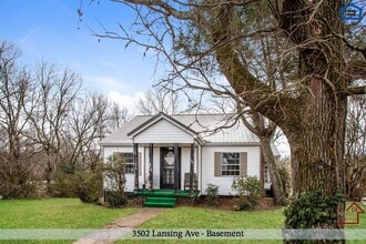 3502 Lansing Ave in Knoxville, TN - Foto de edificio - Building Photo