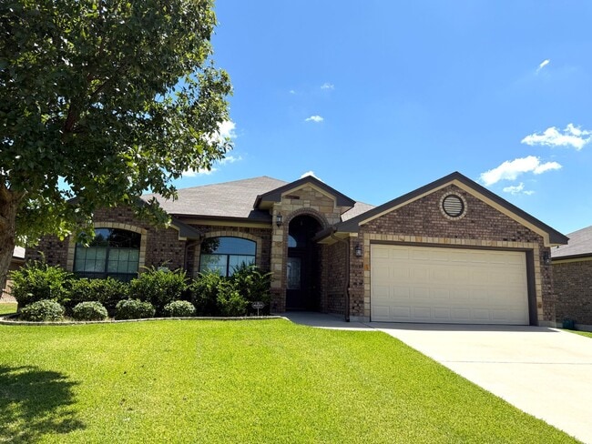 2039 Rustling Oaks Dr