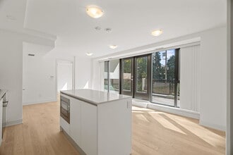 200 Keewatin Ave in Toronto, ON - Building Photo - Building Photo