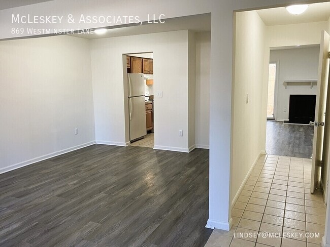 869 Westminster Ln in Virginia Beach, VA - Building Photo - Building Photo