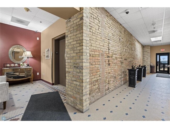 12 Broadway N in Fargo, ND - Building Photo - Building Photo