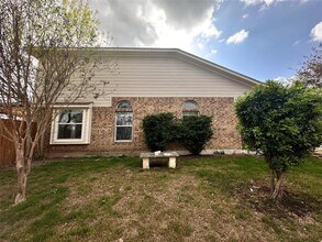 326 Wild Plum in San Marcos, TX - Building Photo - Building Photo