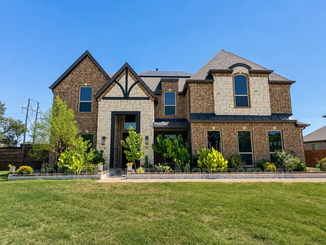 property at 1701 Shamrock Grn