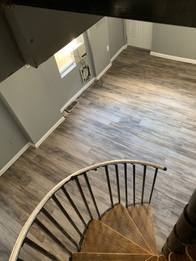 property at 639 N 12th St