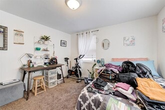 840 NW 44th St in Oklahoma City, OK - Foto de edificio - Building Photo