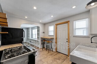 4539 Crittenden Ave in Indianapolis, IN - Building Photo - Building Photo