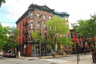 1140 Garden St in Hoboken, NJ - Building Photo