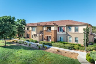 Avila Apartment Homes in Menifee, CA - Foto de edificio - Building Photo
