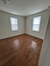 304 N Maryland Ave, Unit #2 in Wilmington, DE - Building Photo - Building Photo