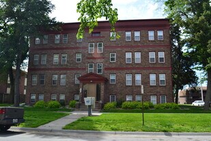 4717 Baldwin Ave, Unit 403