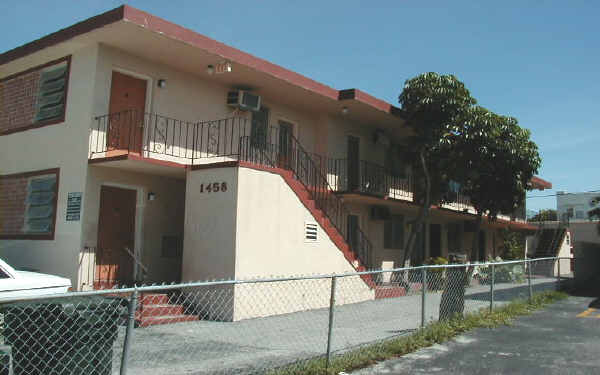 1458 NW 3rd St in Miami, FL - Building Photo - Building Photo