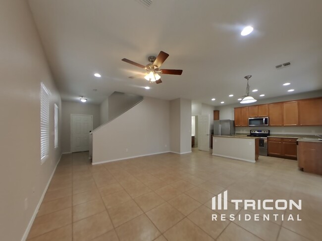 8140 W Palo Verde Ave in Peoria, AZ - Building Photo - Building Photo