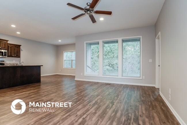 215 NE Katie Ct in Grain Valley, MO - Building Photo - Building Photo