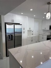 3800 S Ocean Dr, Unit 1016 in Hollywood, FL - Building Photo - Building Photo