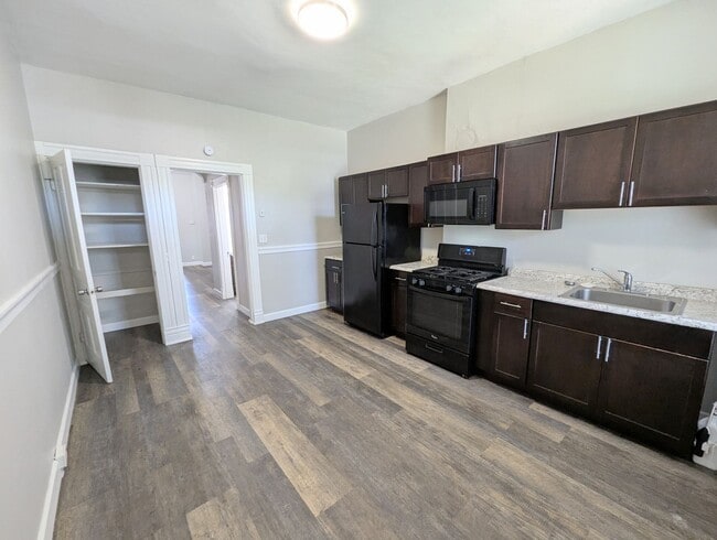 property at 2204 Indiana Ave