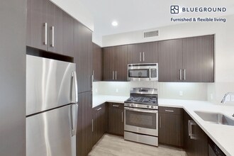 1000 Lupine, Unit FL2-ID4713A in Lake Forest, CA - Foto de edificio - Building Photo