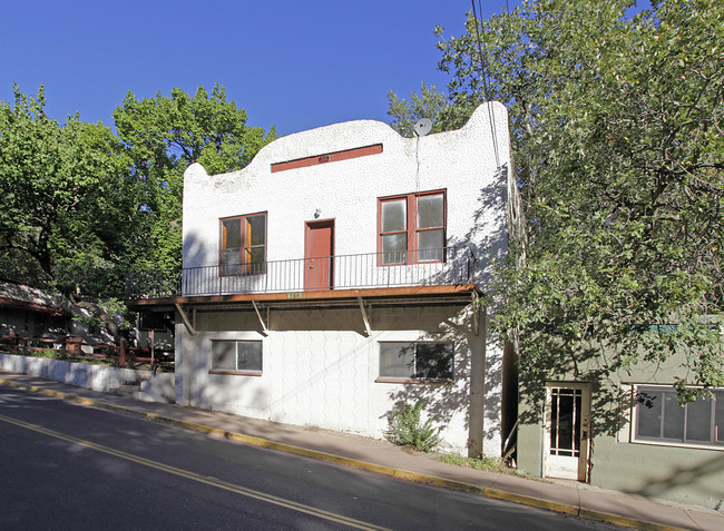 364 Ruxton Ave in Manitou Springs, CO - Building Photo - Building Photo