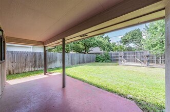 3503 Cotillion Dr in Arlington, TX - Foto de edificio - Building Photo
