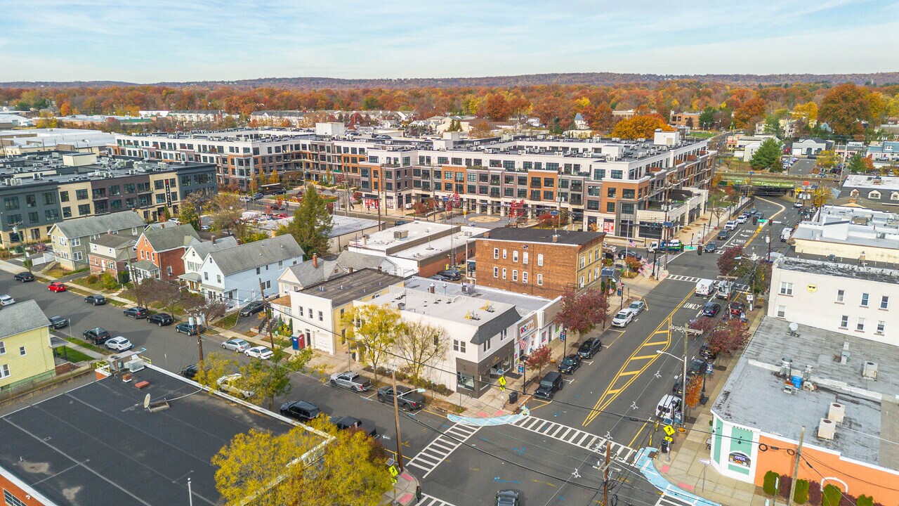 114 Center St, Unit 2-A in Garwood, NJ - Foto de edificio