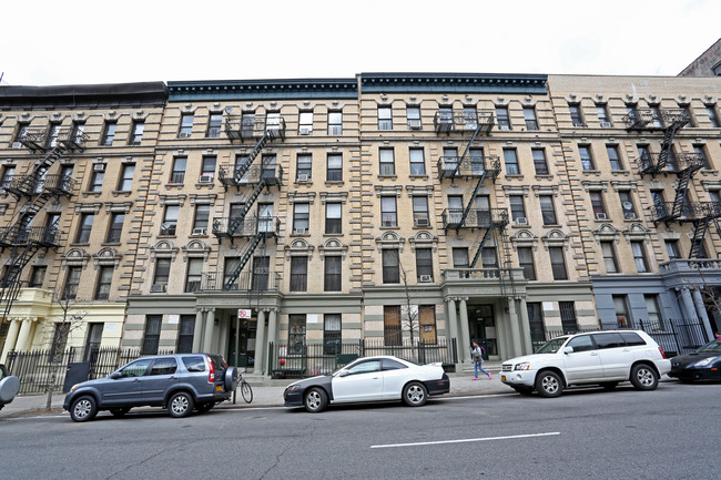 507-509 W 135th St in New York, NY - Foto de edificio - Building Photo